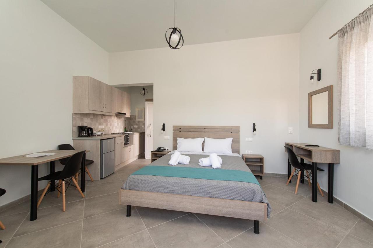 לונגוס Loggos Apartments מראה חיצוני תמונה